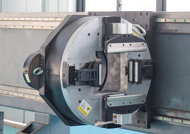 Proporcionar tecnología láser innovadora y soluciones de automatización y convertirse en un líder mundial en soluciones de fabricación láser inteligentes.